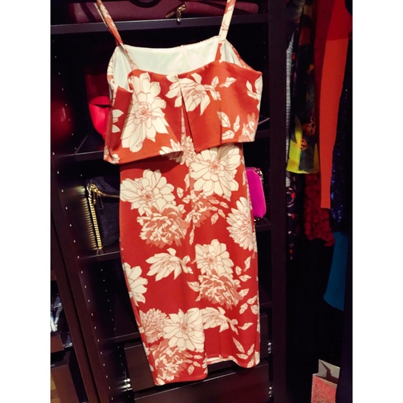 Floral print dress - Picture 2 of 3